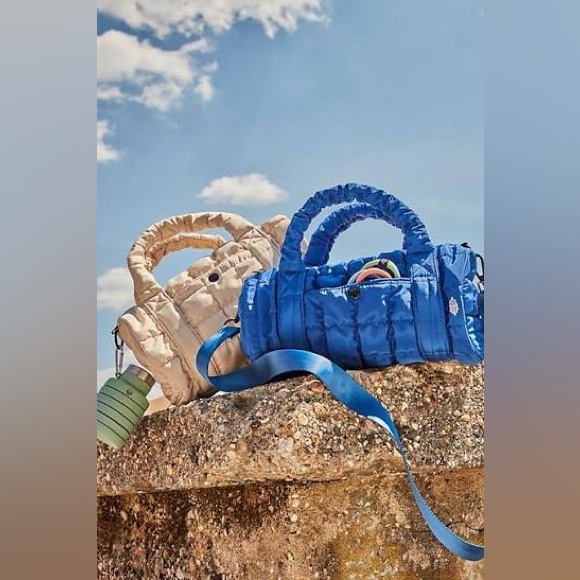 FP Movement Mini Hiker Duffle 🔥RARE!🔥 - Picture 4 of 16